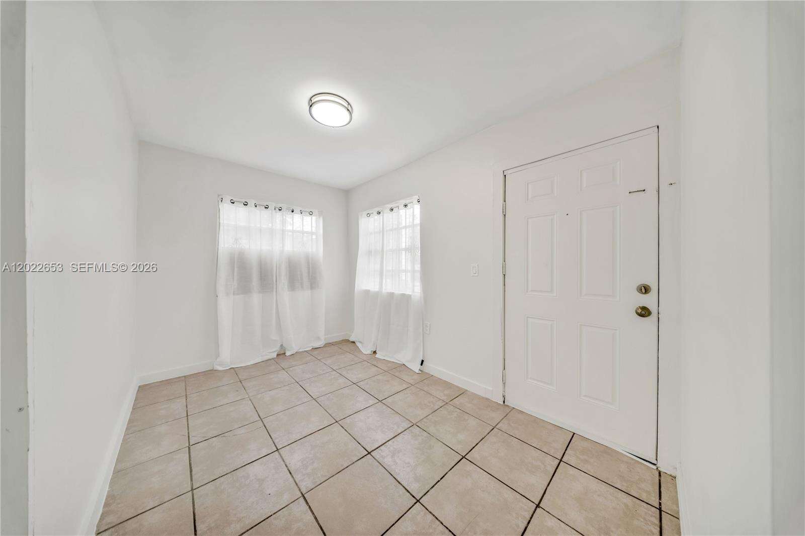 Miami | 2744 16th Ter N/A | Picture 3