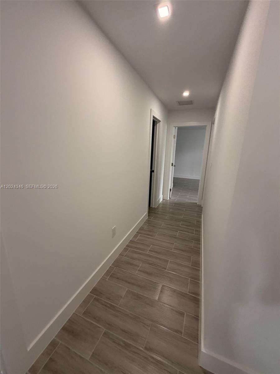 Miami | 3515-3517 91st Ave N/A | Picture 25