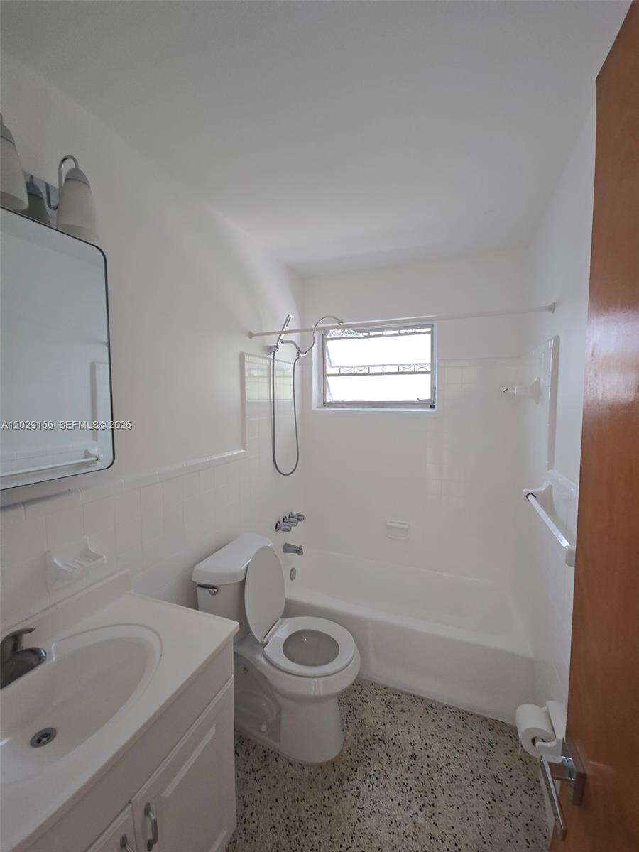 Miami | 3435 4th St N/A | Picture 3