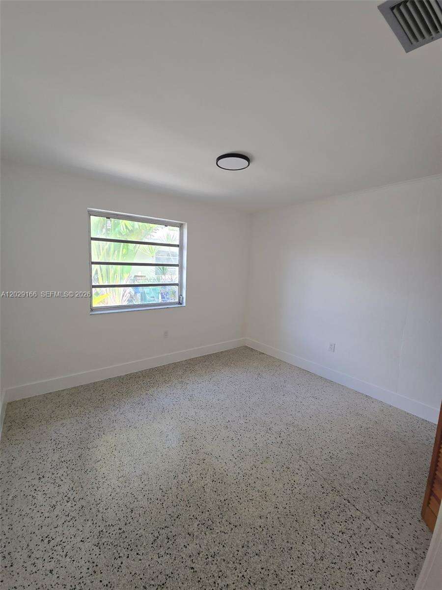 Miami | 3435 4th St N/A | Picture 4