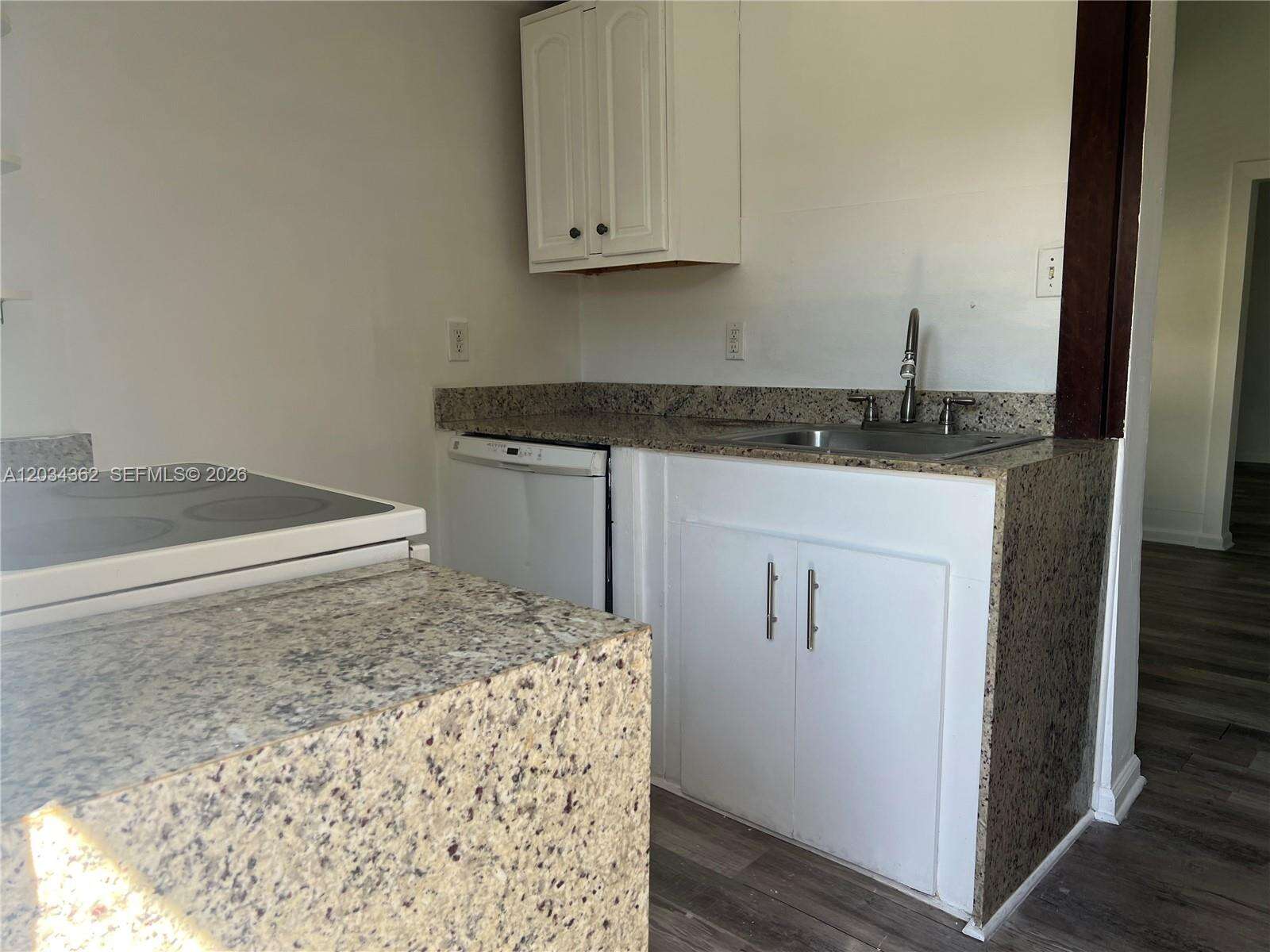 Miami | 842 12th Ave N/A | Picture 12