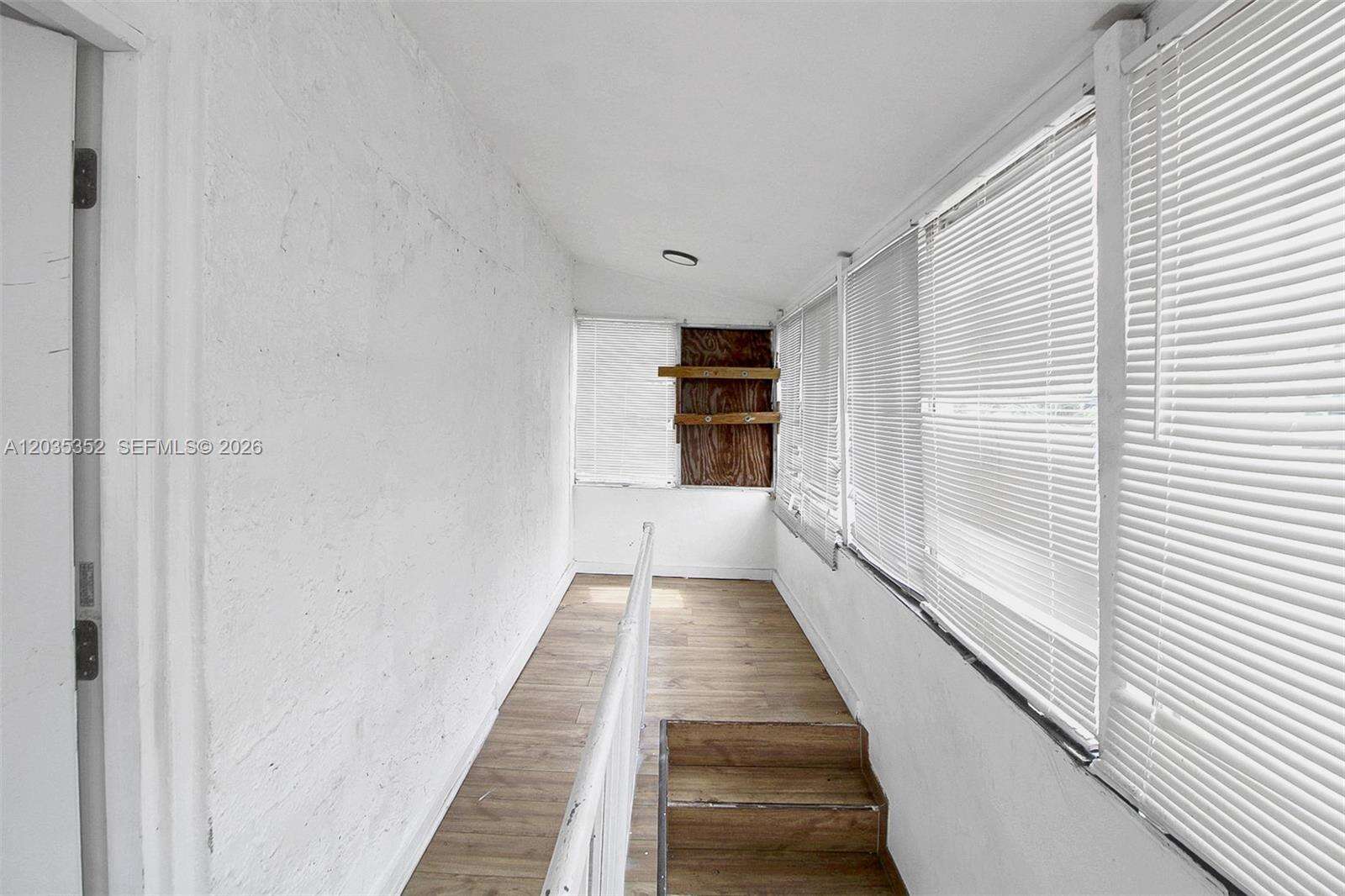 Miami | 1260 10th St N/A | Picture 28