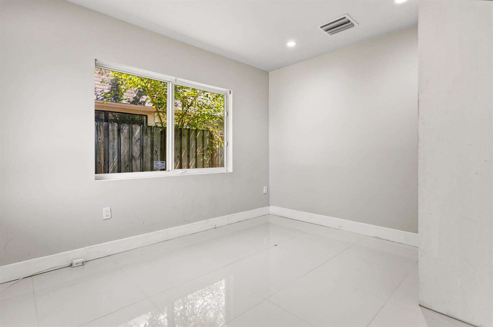 Fort Lauderdale | 1519-1521 8th N/A | Picture 49