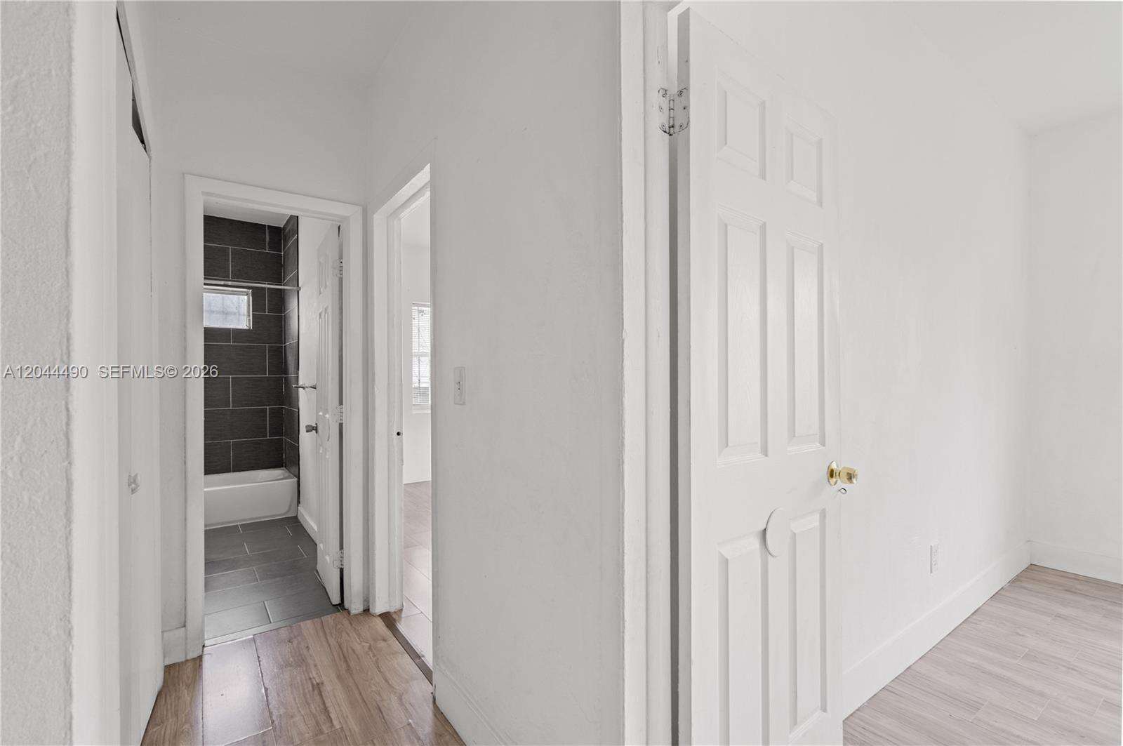 Miami | 370 55th St N/A | Picture 16