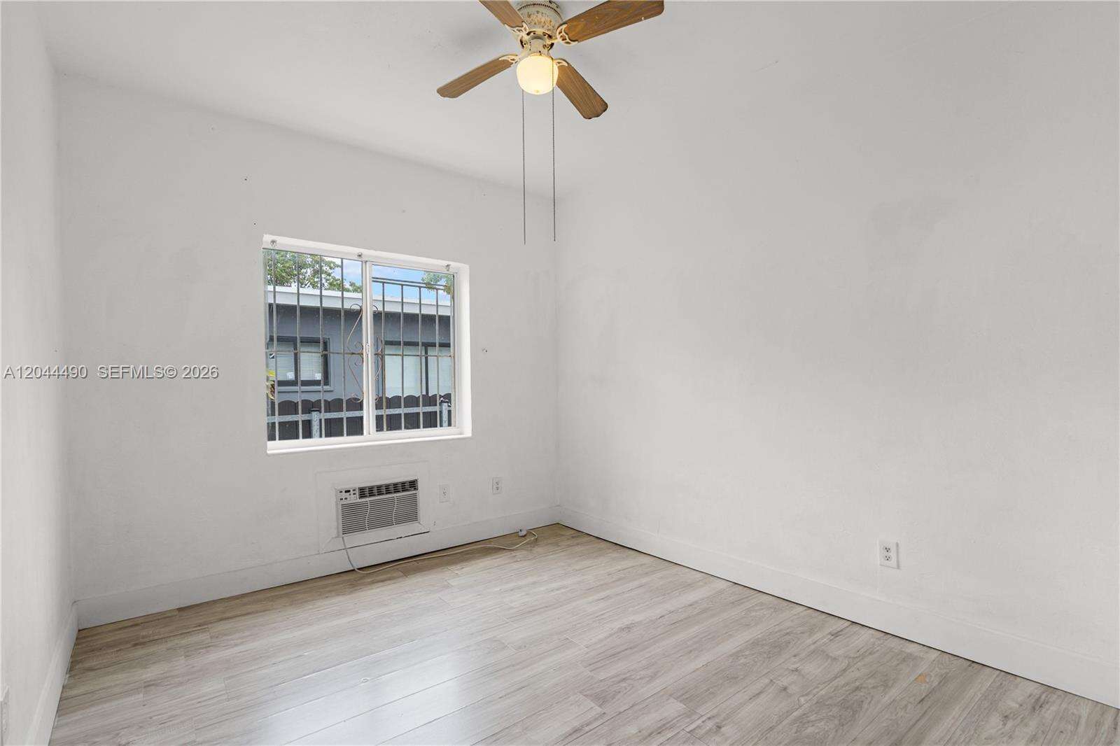 Miami | 370 55th St N/A | Picture 18