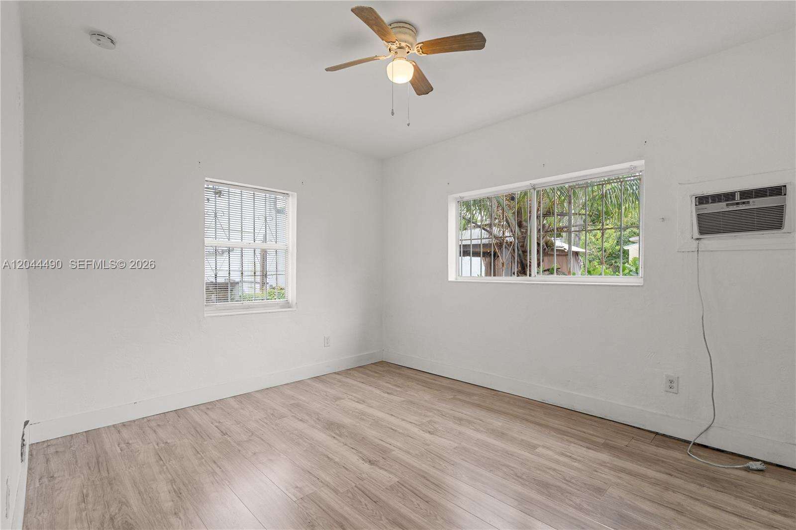 Miami | 370 55th St N/A | Picture 21
