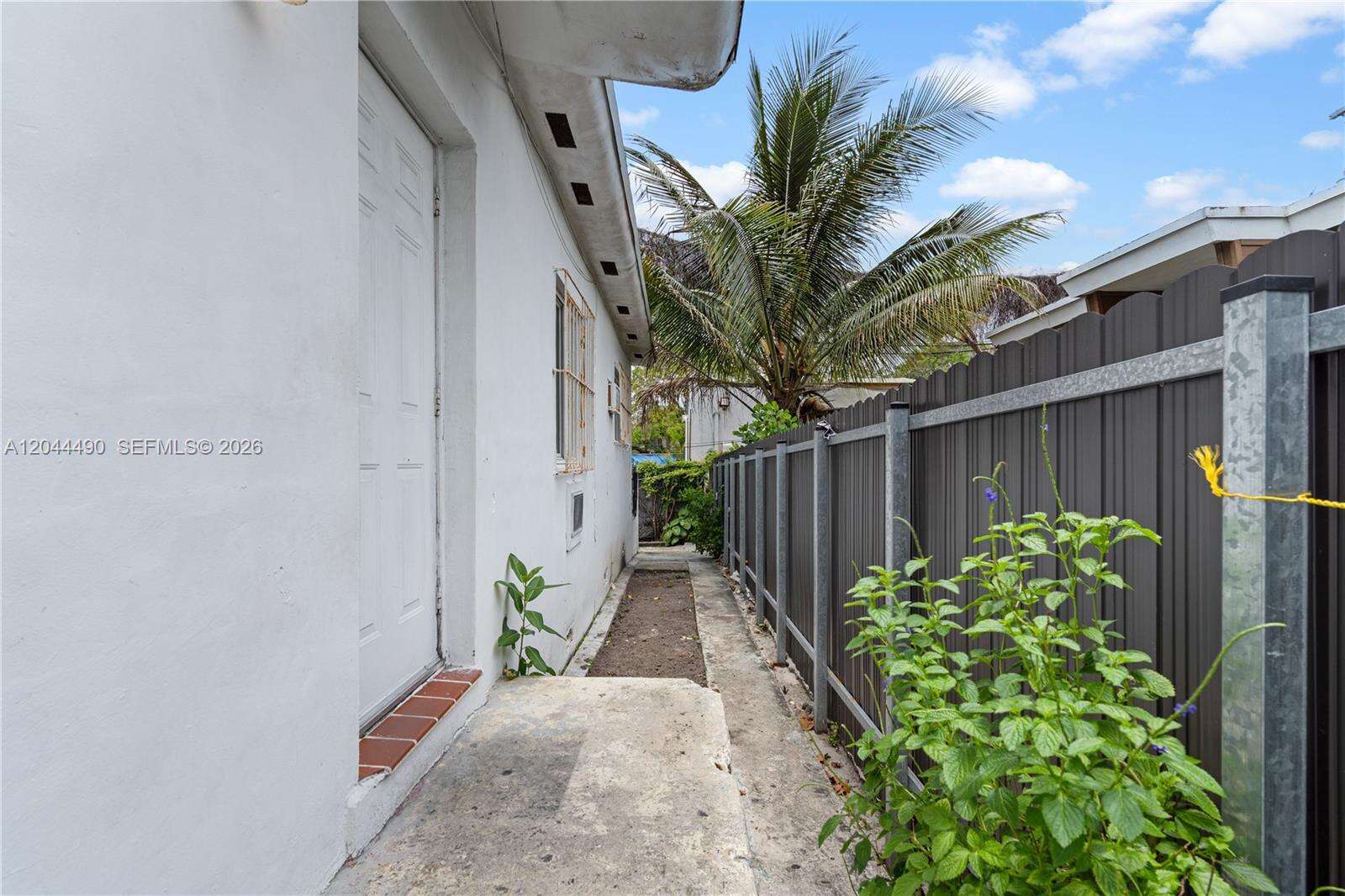 Miami | 370 55th St N/A | Picture 22