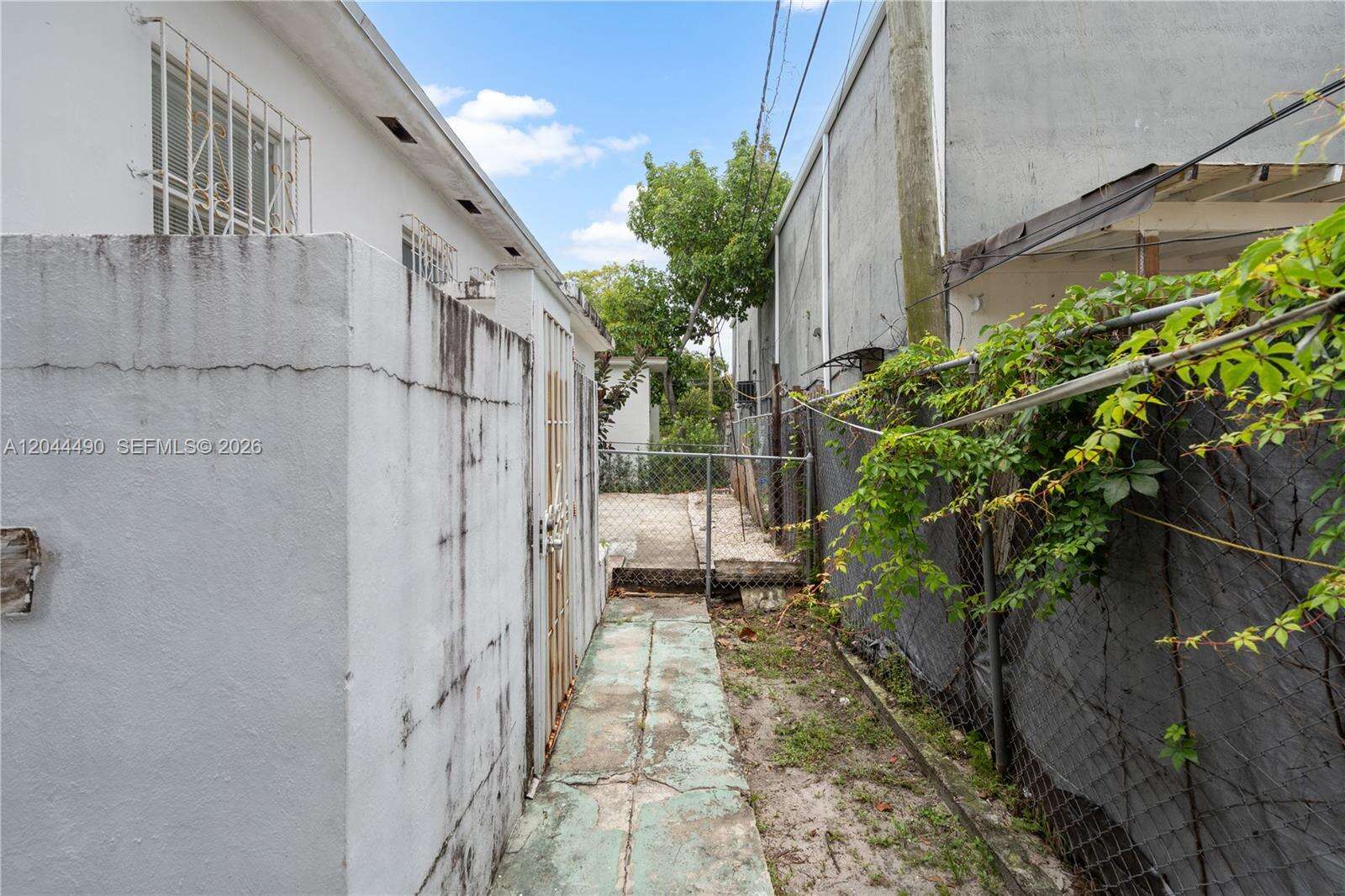 Miami | 370 55th St N/A | Picture 23