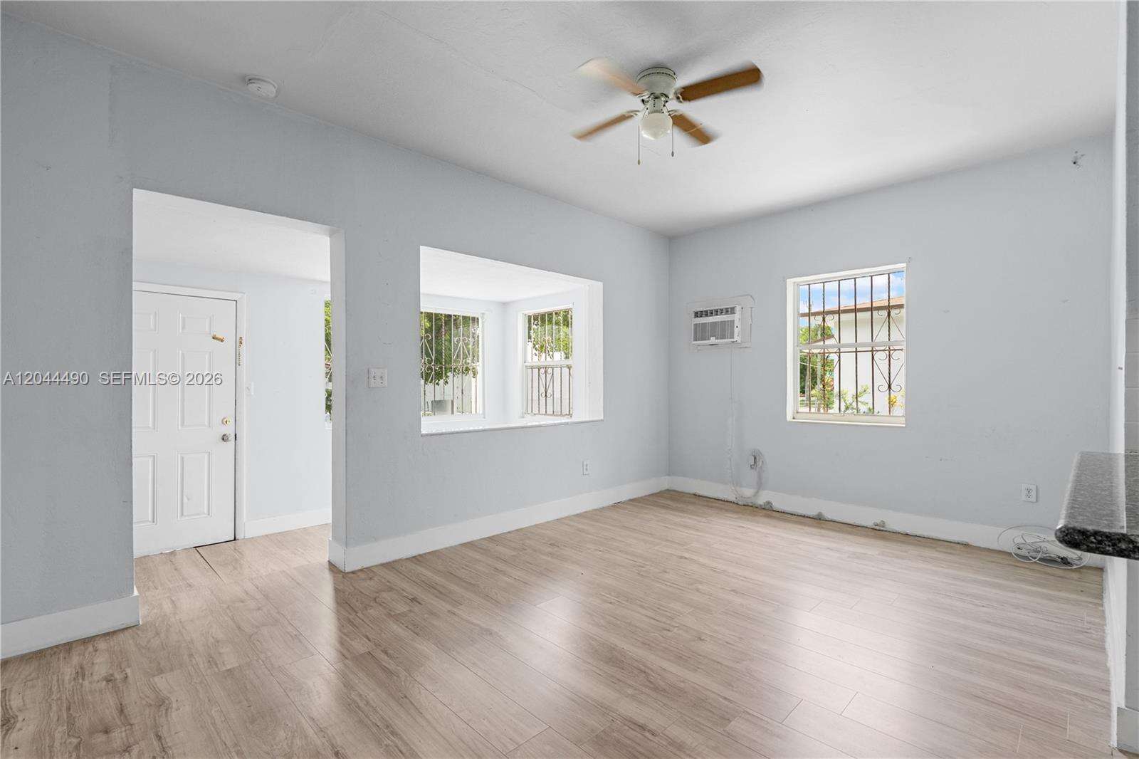 Miami | 370 55th St N/A | Picture 32