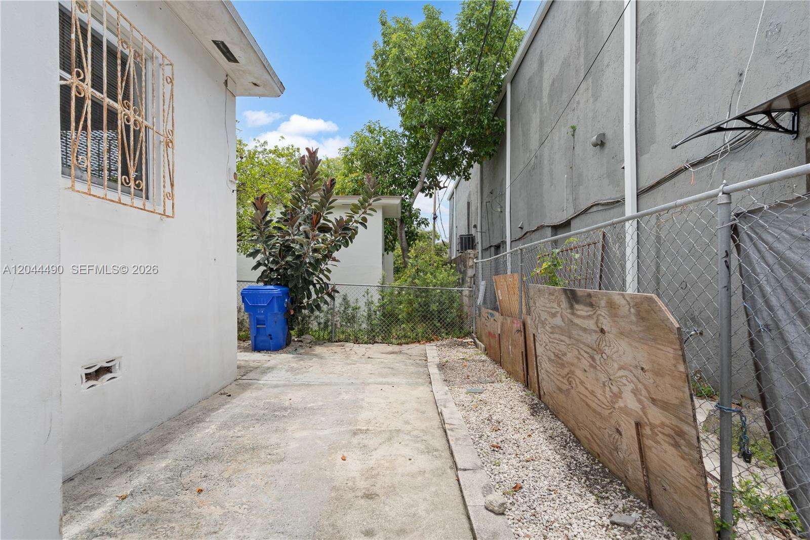 Miami | 370 55th St N/A | Picture 47