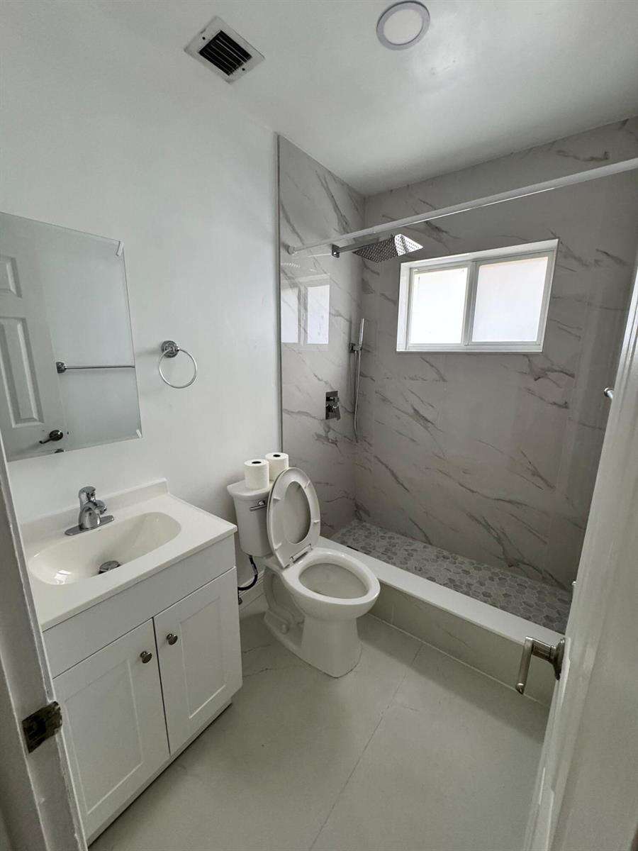 Dania Beach | 4941 27th Unit #1-2 | Picture 3