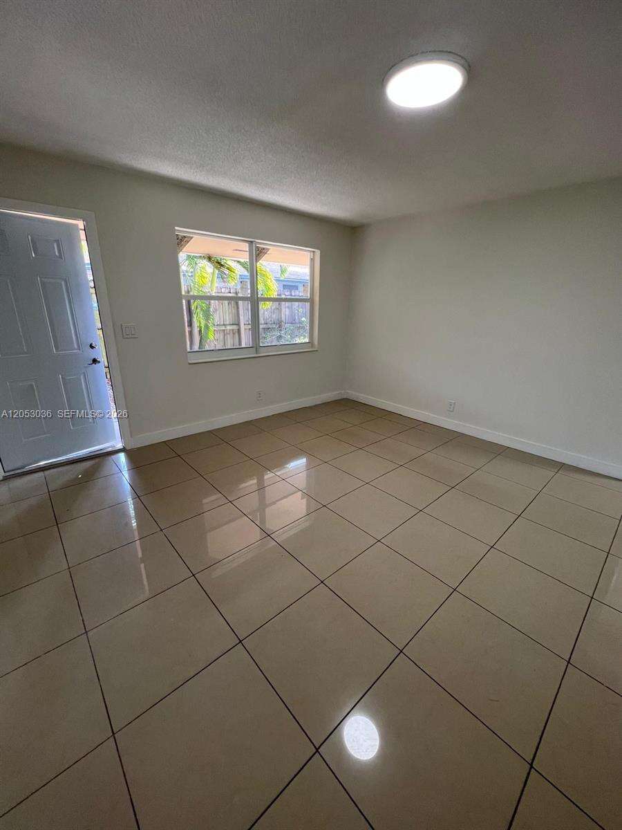 Hallandale Beach | 620 7th Ave N/A | Picture 6