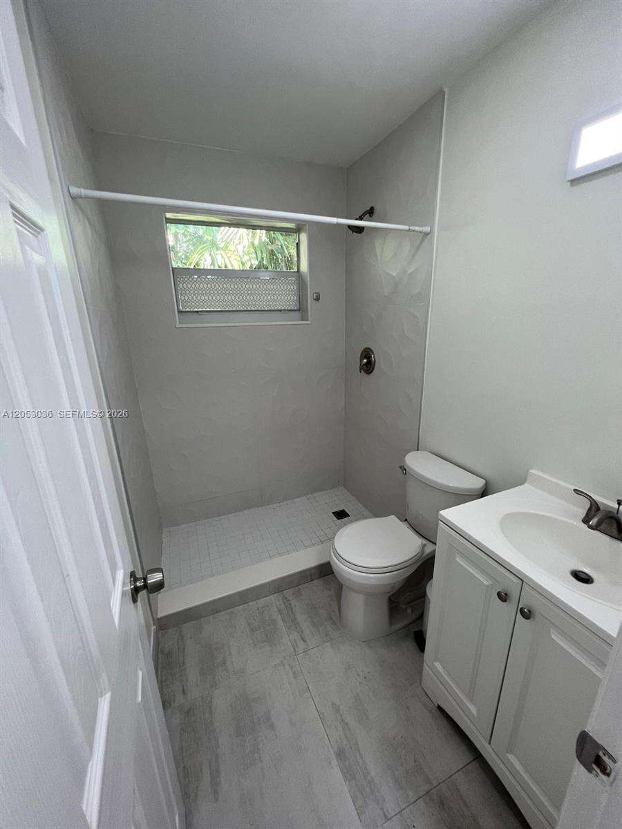 Hallandale Beach | 620 7th Ave N/A | Picture 8