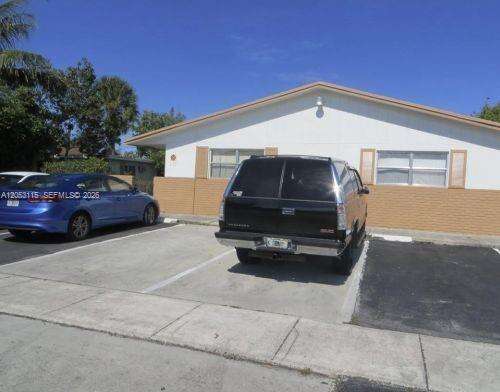 Lauderhill | 5311 16th St N/A | Picture 1