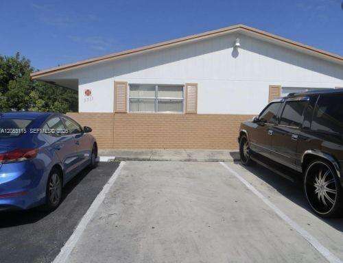 Lauderhill | 5311 16th St N/A | Picture 2