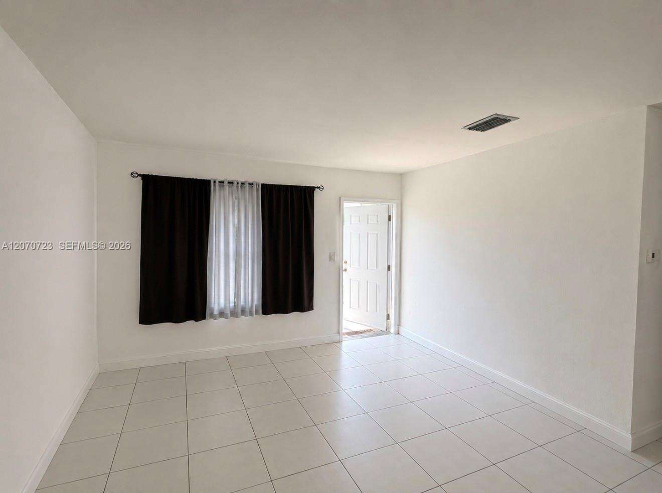 Hallandale Beach | 1041 7th Ct N/A | Picture 2
