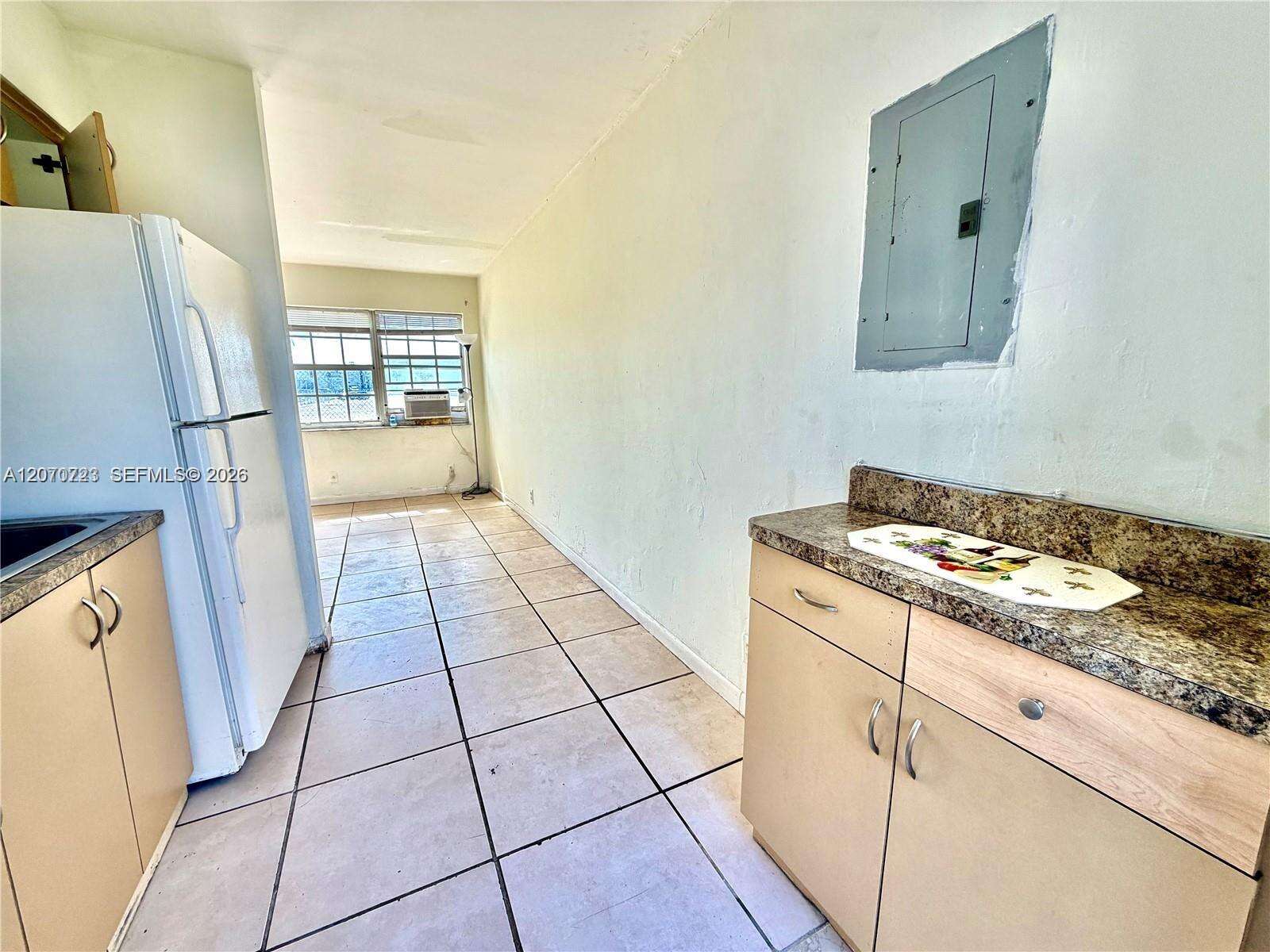 Hallandale Beach | 1041 7th Ct N/A | Picture 11