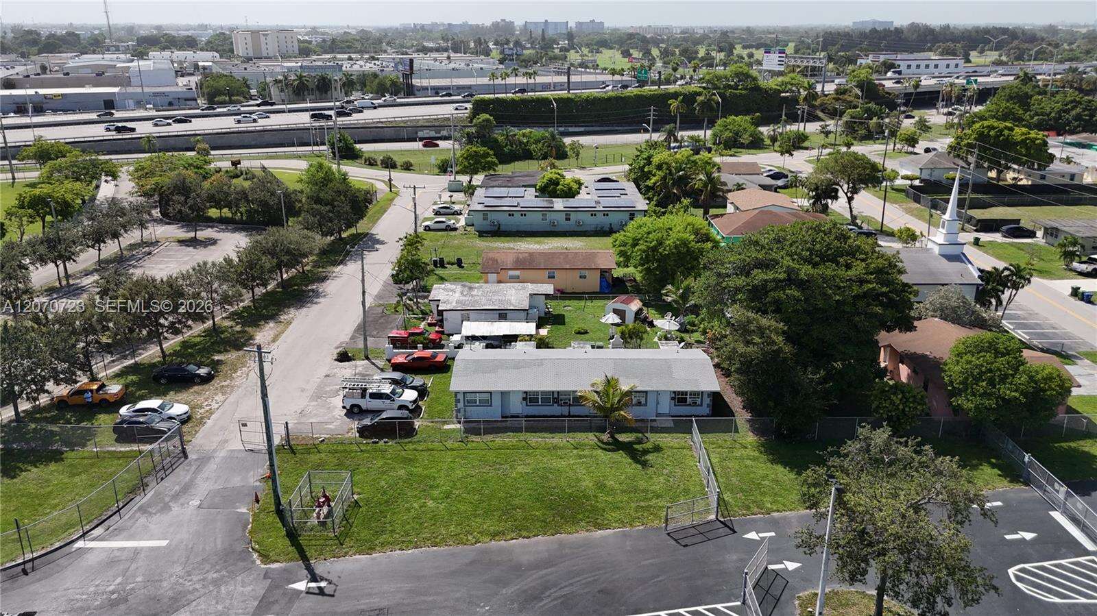Hallandale Beach | 1041 7th Ct N/A | Picture 29