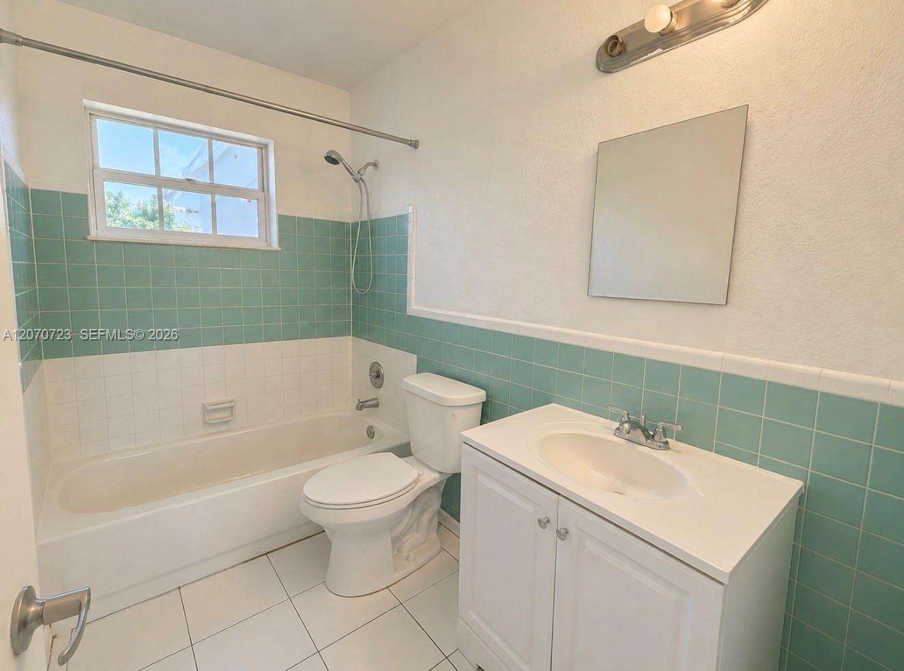 Hallandale Beach | 1041 7th Ct N/A | Picture 6