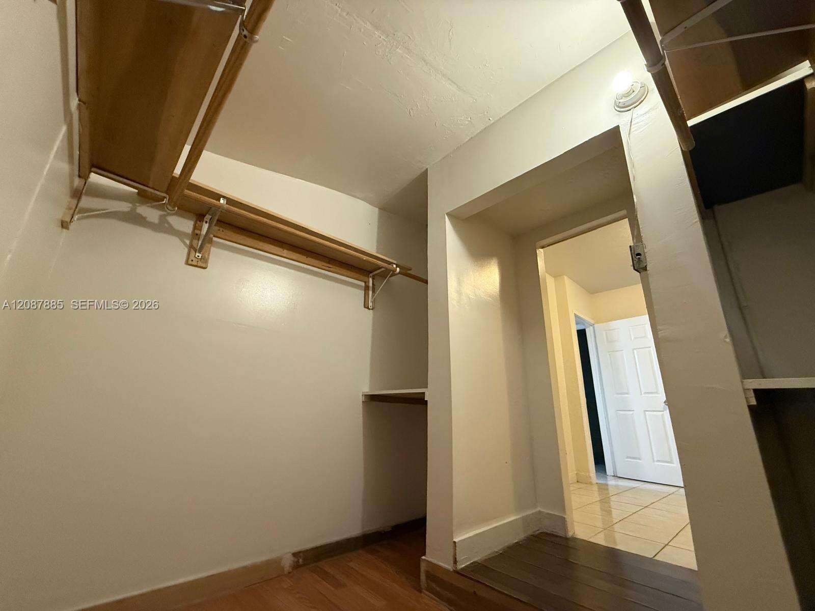Miami | 2484 10th St N/A | Picture 14