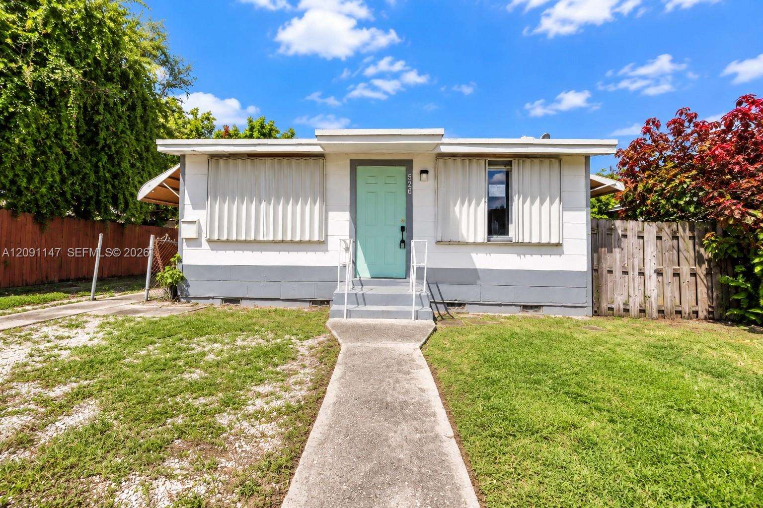 Miami | 526 44th Ave N/A | Picture 1