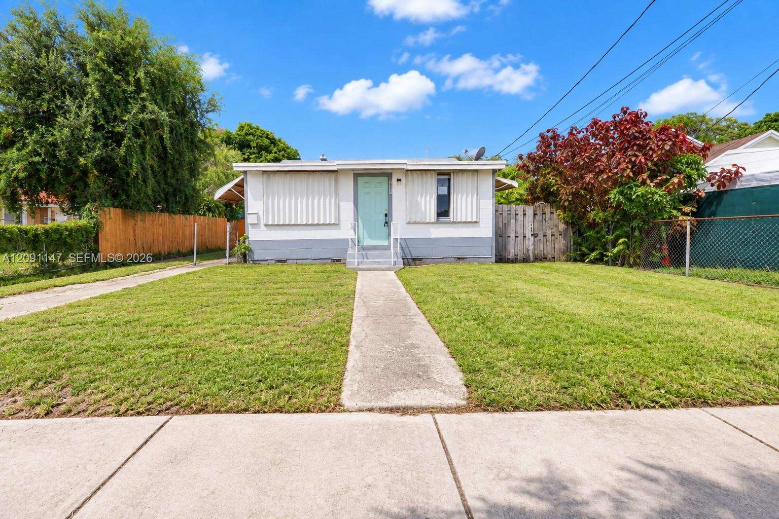 Miami | 526 44th Ave N/A | Picture 2
