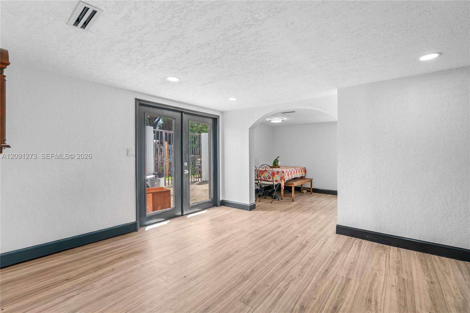 Miami | 2501 23rd Ave N/A | Picture 41
