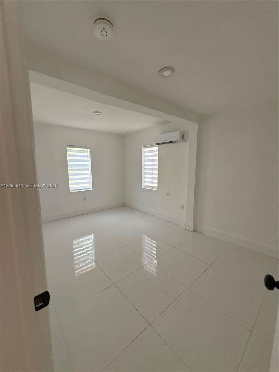 Miami | 6716 6th Ave N/A | Picture 17