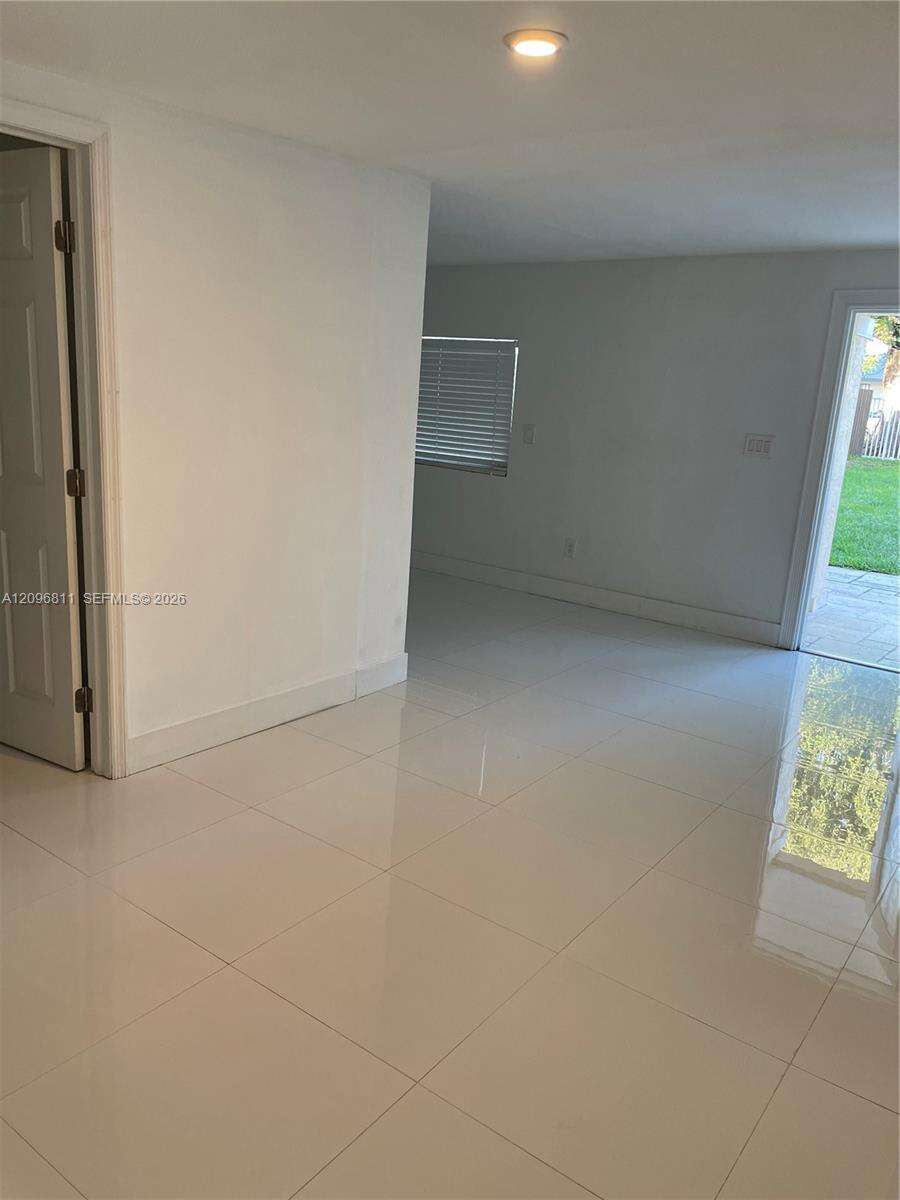 Miami | 6716 6th Ave N/A | Picture 24