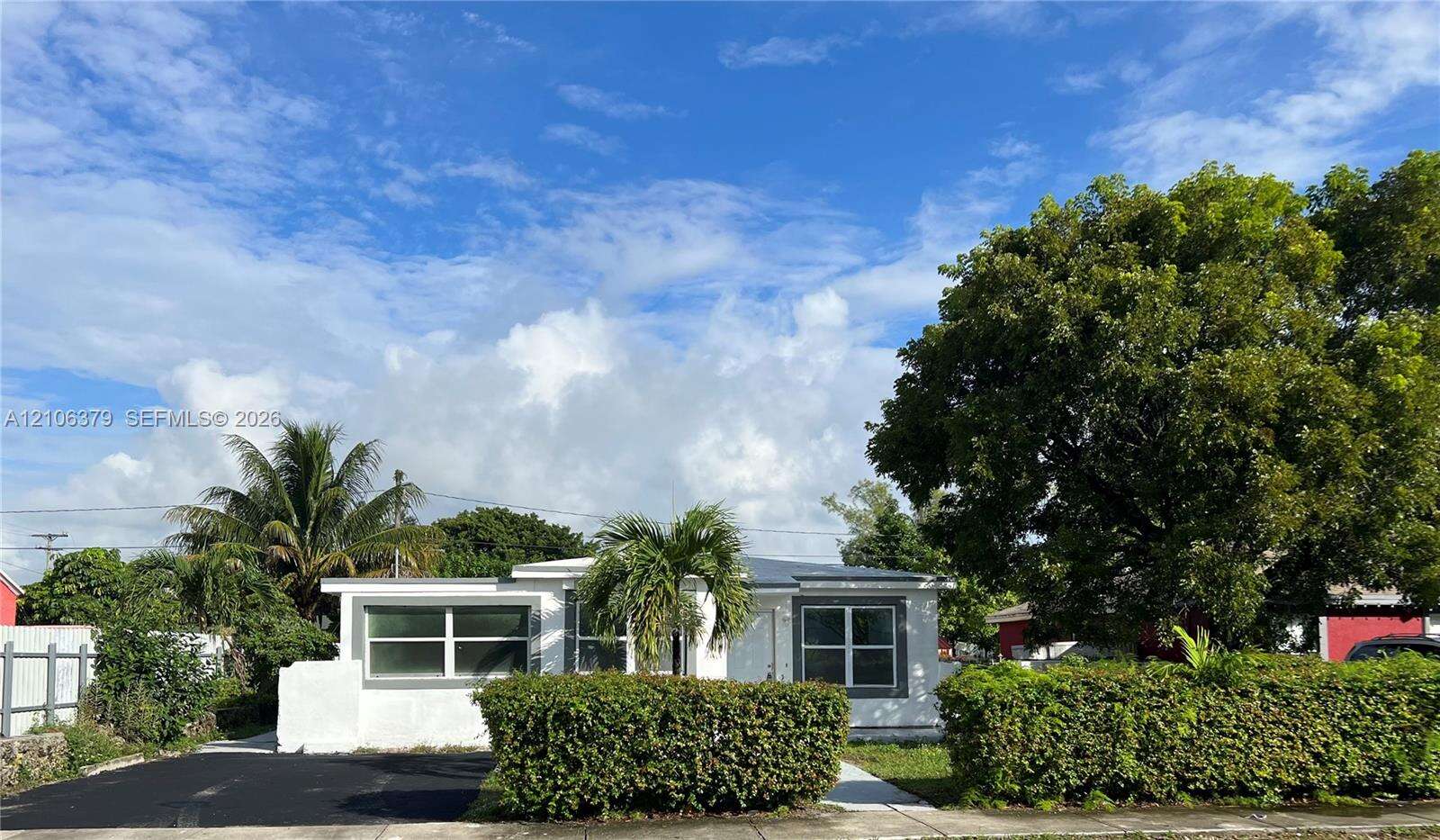 Miami | 2625 55th St N/A | Picture 1