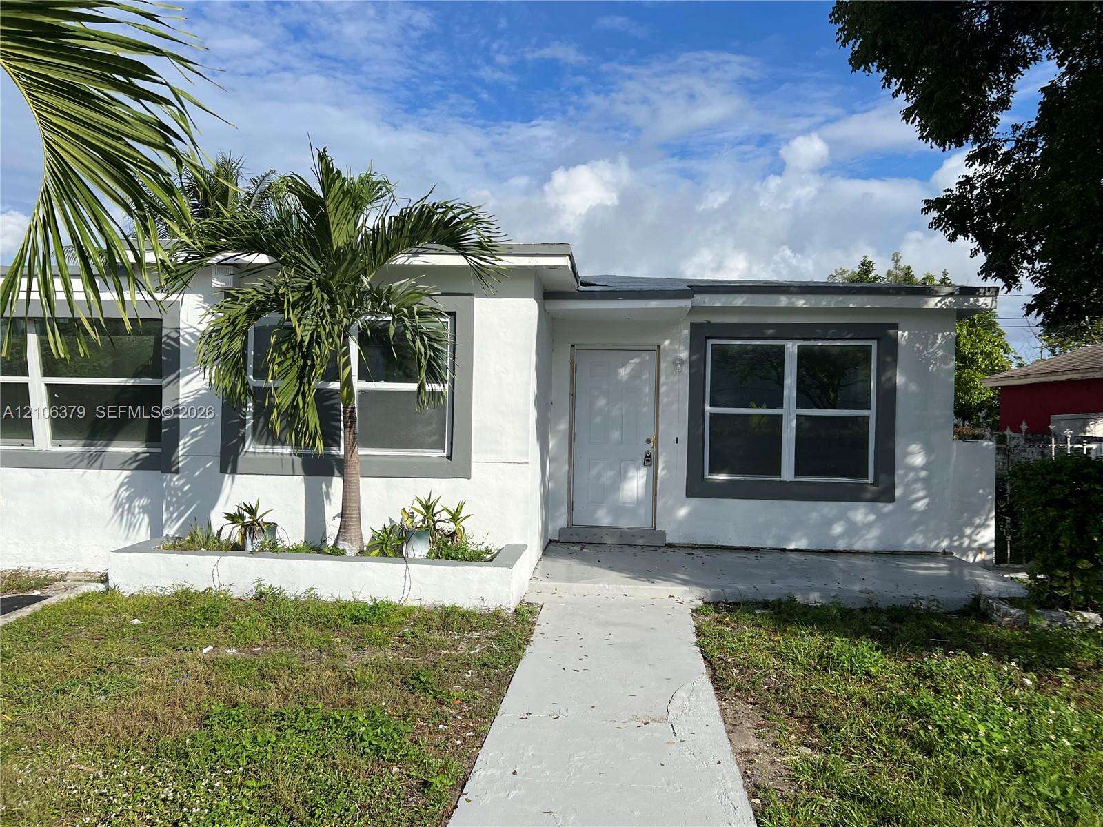 Miami | 2625 55th St N/A | Picture 2