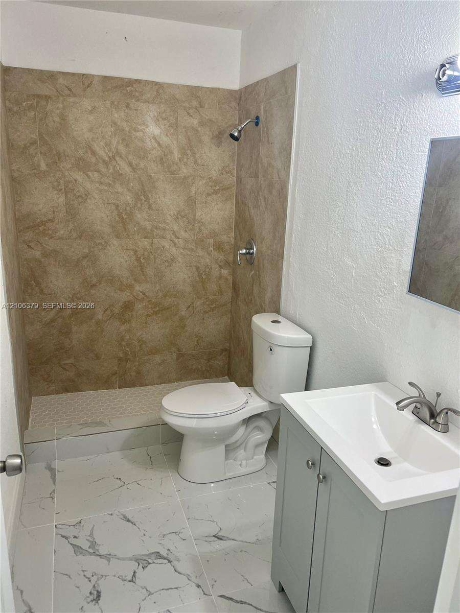 Miami | 2625 55th St N/A | Picture 8