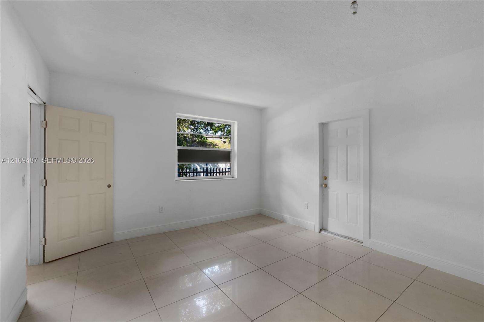 Miami | 3413 6th Ave N/A | Picture 12