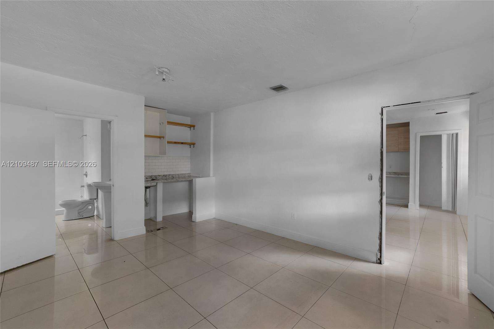 Miami | 3413 6th Ave N/A | Picture 13