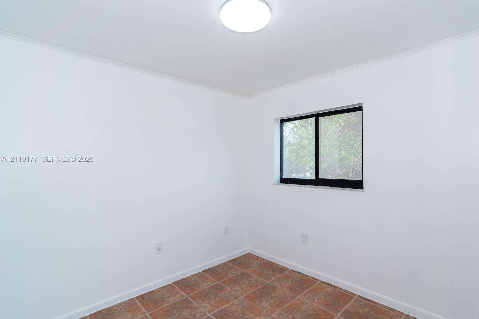 Miami | 2729 67th Ave N/A | Picture 30
