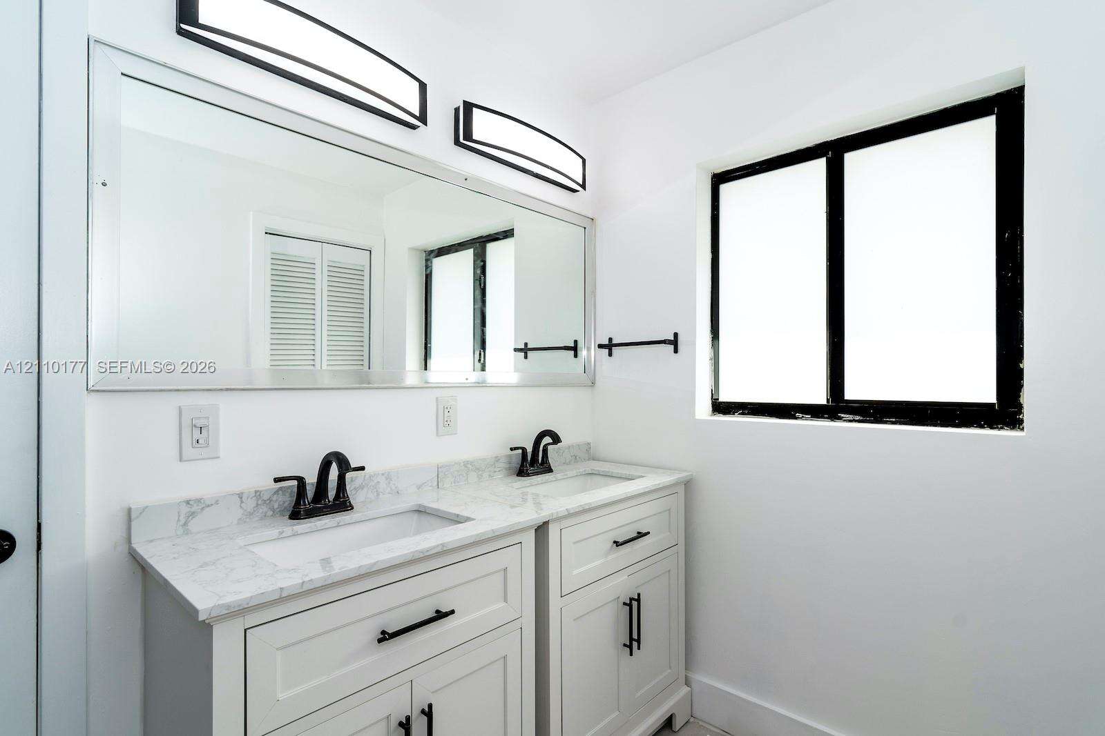 Miami | 2729 67th Ave N/A | Picture 33