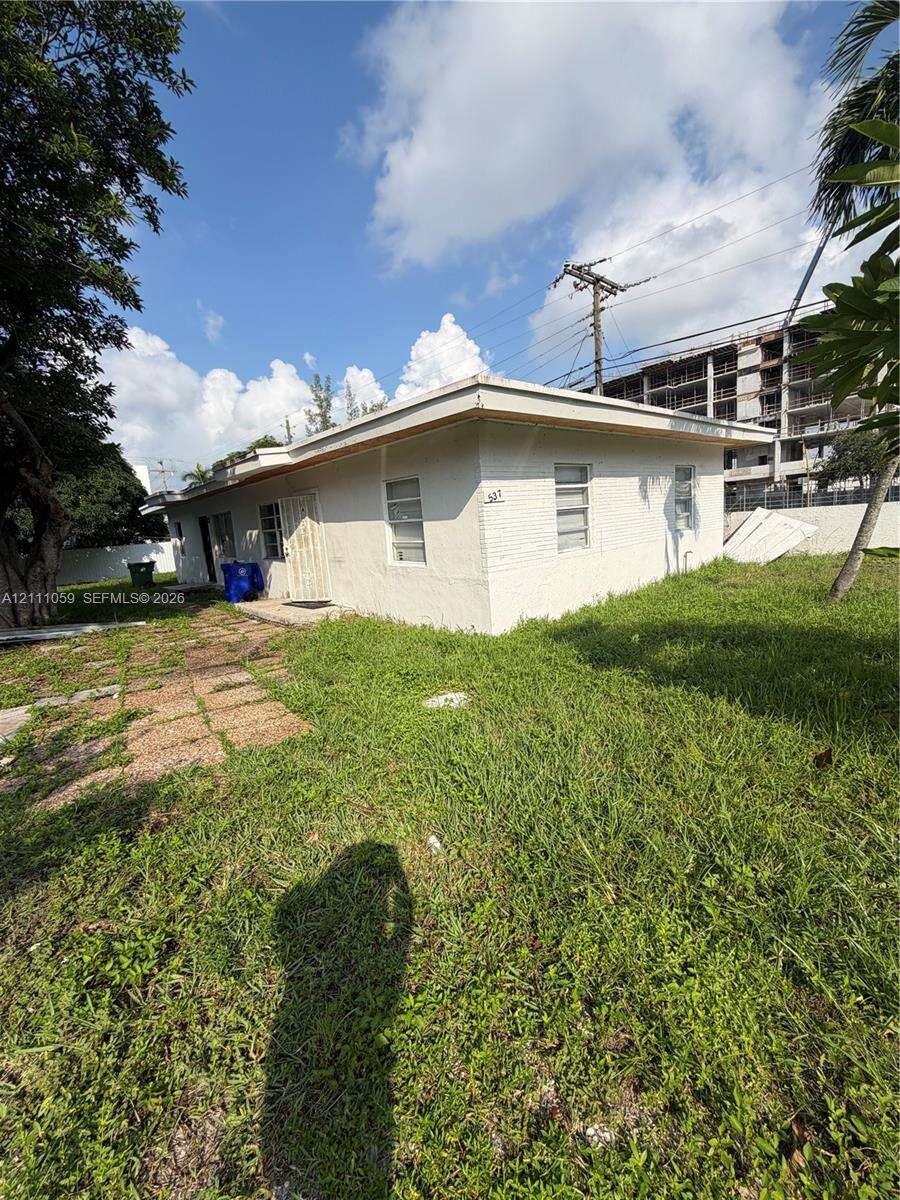 Fort Lauderdale | 537 16th Ave N/A | Picture 2