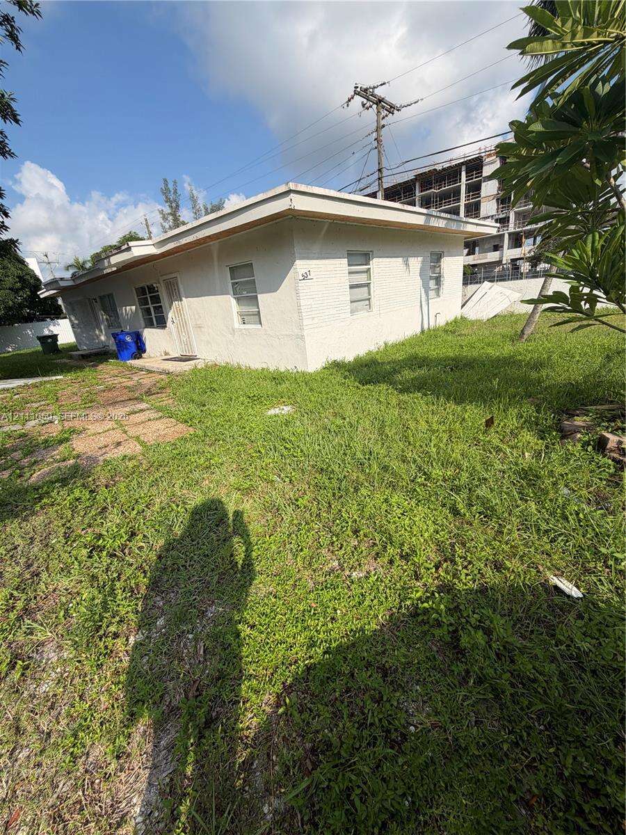 Fort Lauderdale | 537 16th Ave N/A | Picture 4